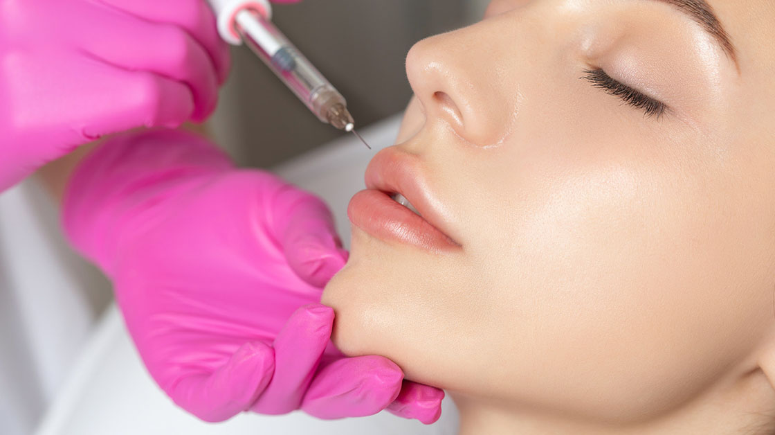تزریق ژل - تزریق ژل لب - دکتر ابدالی